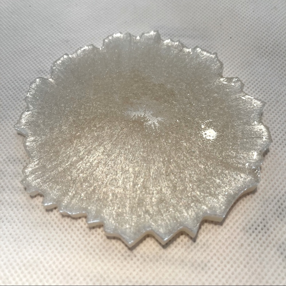 White resin coaster